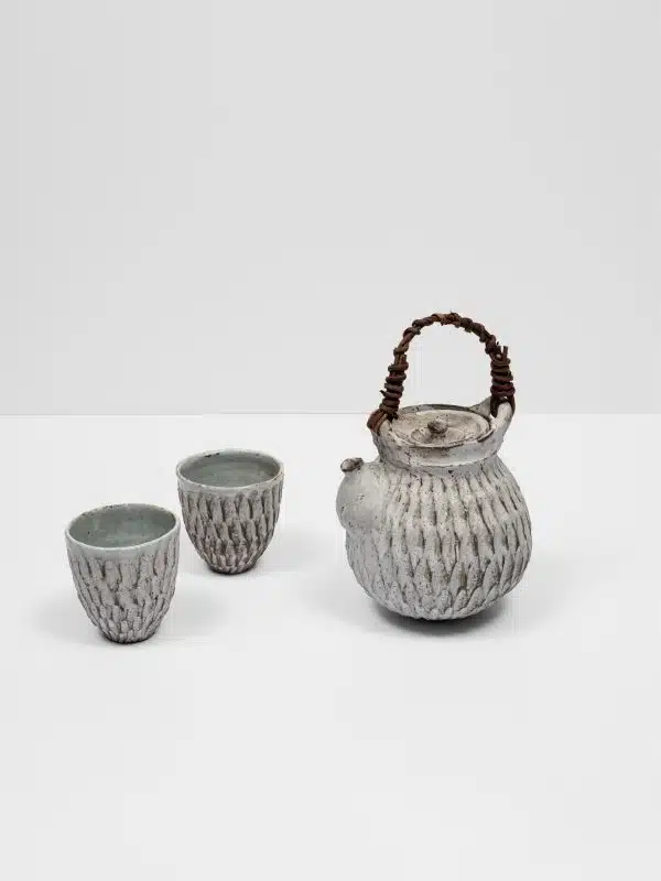 Ceramic Dry Kohiki Flower Petal Teapot and Two Cups, 2022 - Janet
